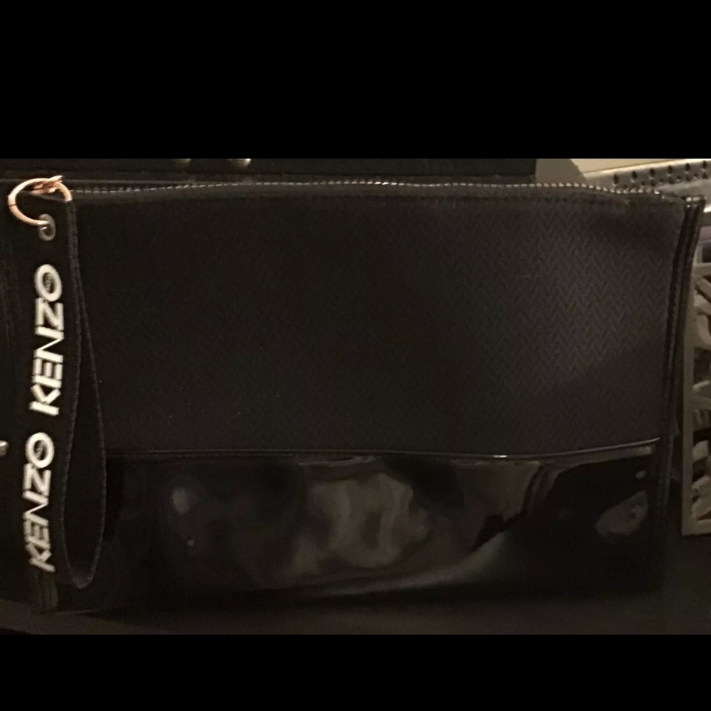 Kenzo Parfums Black Zippered Wristlet Bag! Rare!